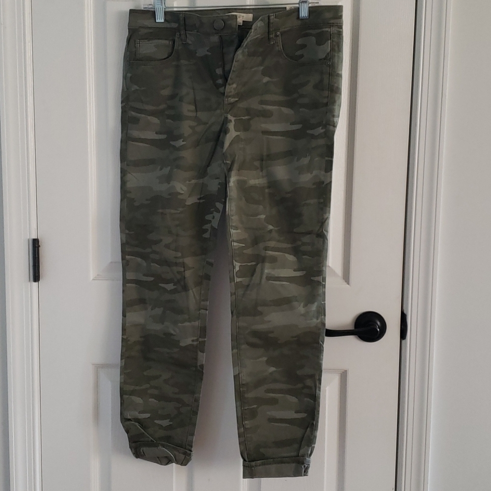 NWT LOFT Marisa Skinny Camo Jeans